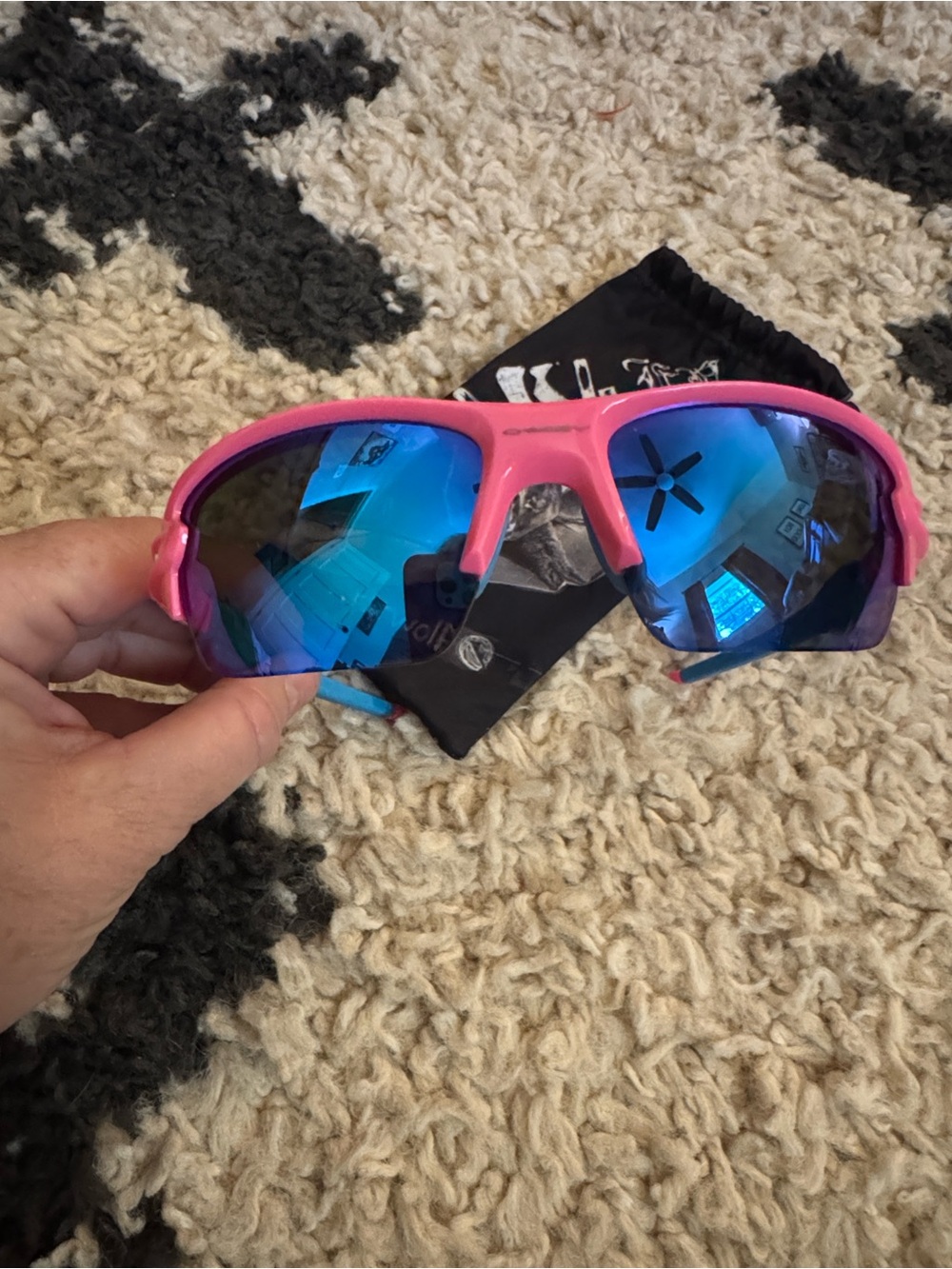 Kids Oakley Batwolf Pink And Blue Sunglasses